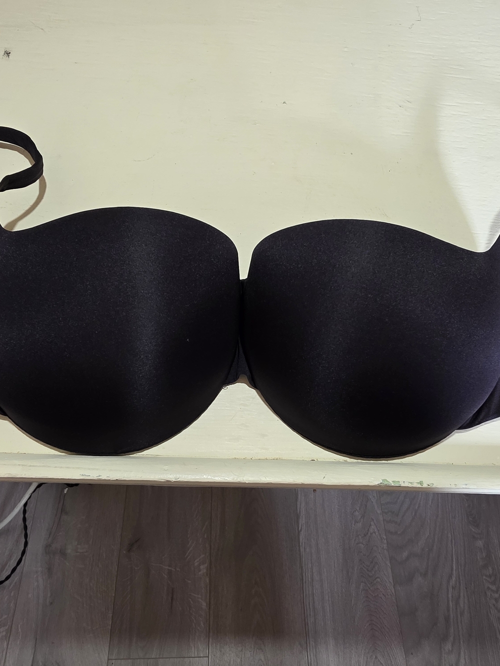 SKIMS Black Convertible Strapless Push-Up Bra
